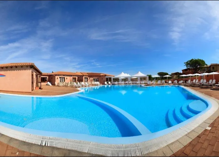 Apartamento Comfy With Pool Aglientu