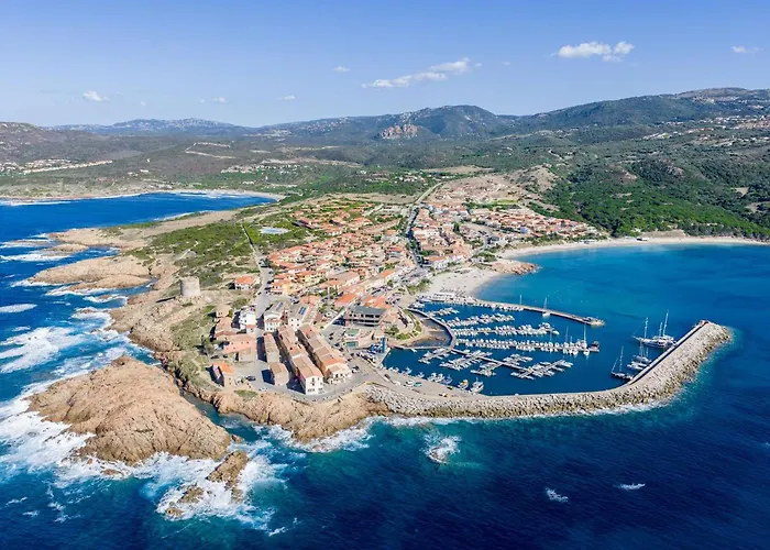 Comfy With Pool * אגליאנטו